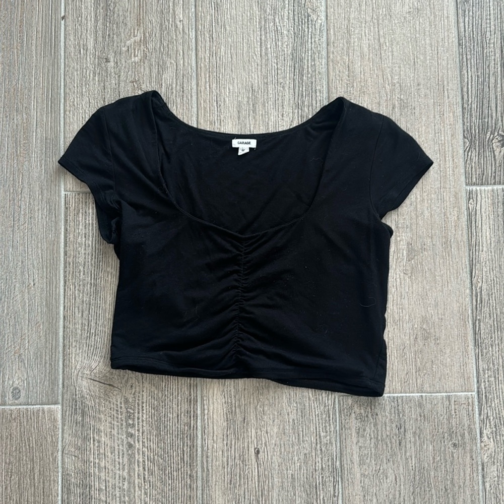 super cute size L black crop top from Garage